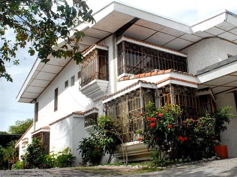 Hotel Santa Elena Antiguo Cuscatlán Kültér fotó