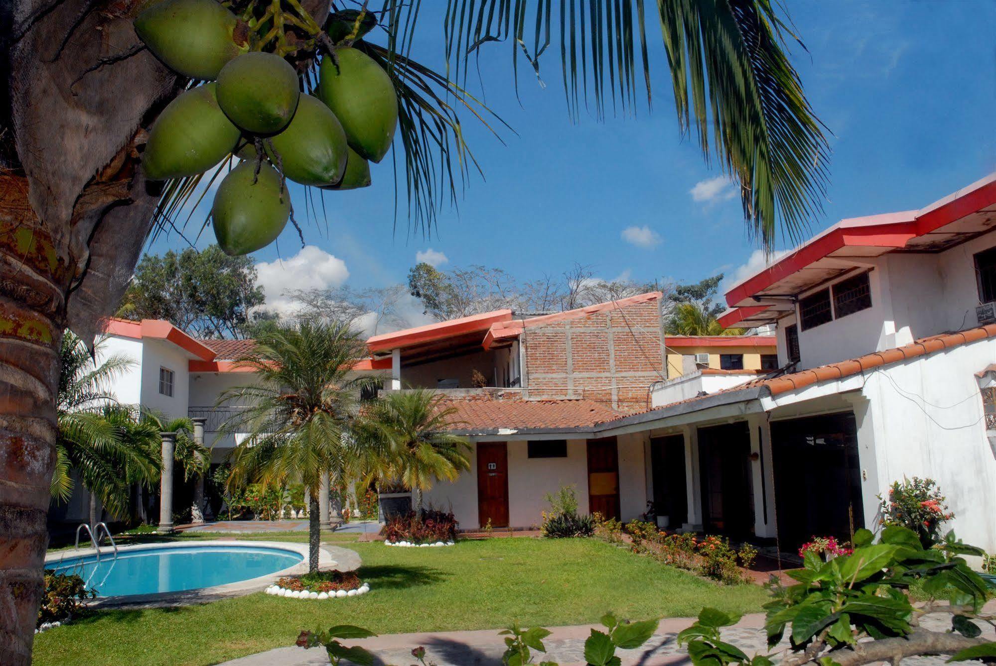Hotel Santa Elena Antiguo Cuscatlán Kültér fotó